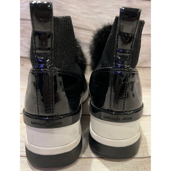 Michael Kors Skyler Pom-Pom Metallic Stretch-Knit Sock Sneaker Size 7 - Picture 8 of 10